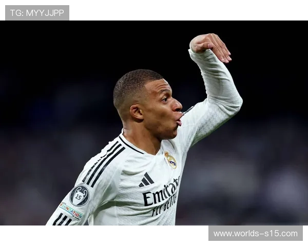 皇马小将完美帽子戏法，姆巴佩伤停反成机遇